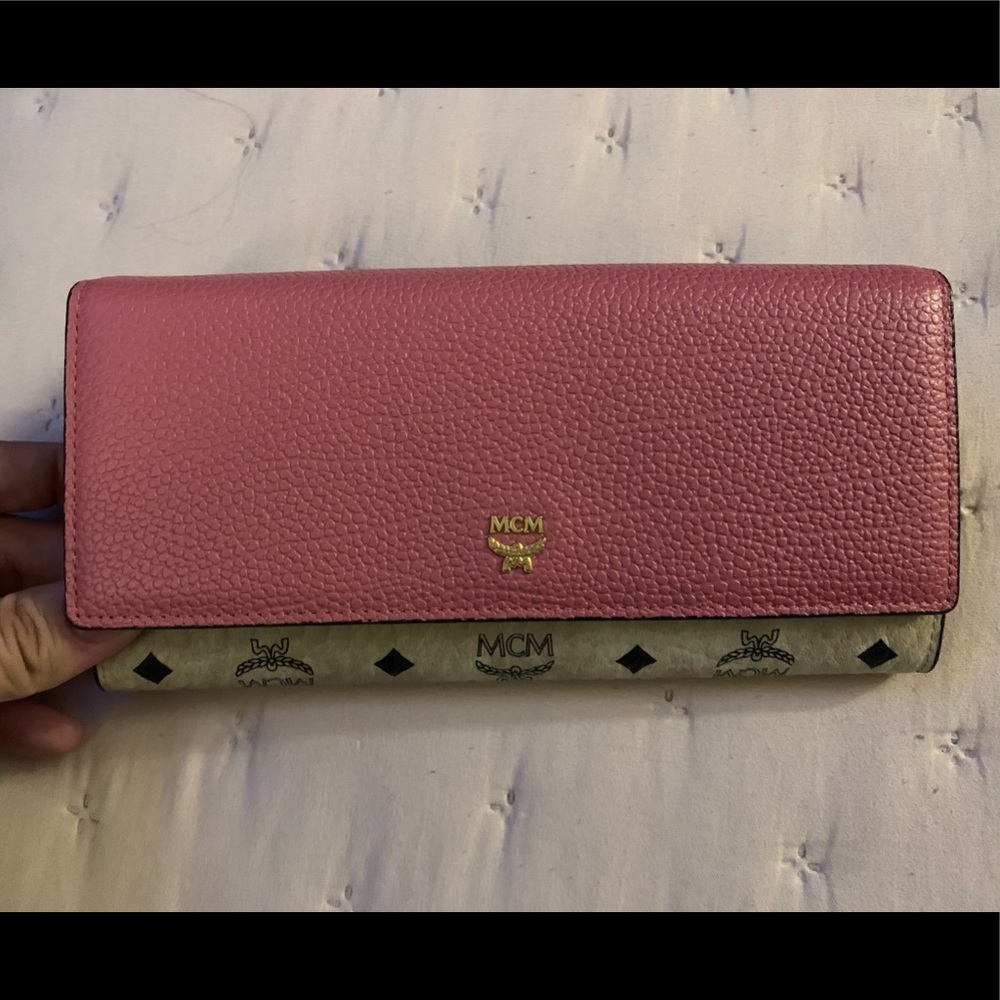 MCM wallet